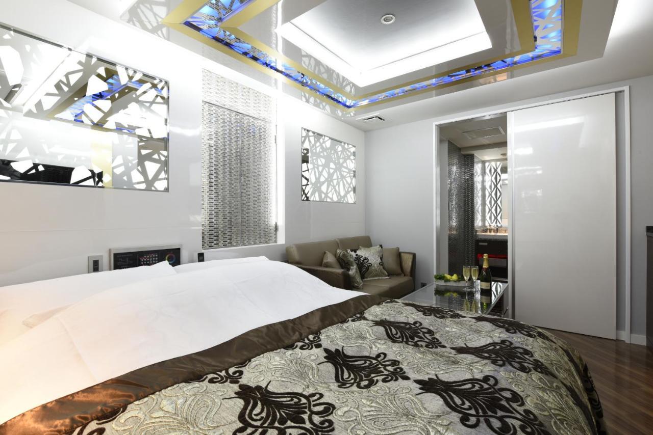 Hotel W-Party-W Group Hotels And Resorts- Kawaguchi  Exterior foto